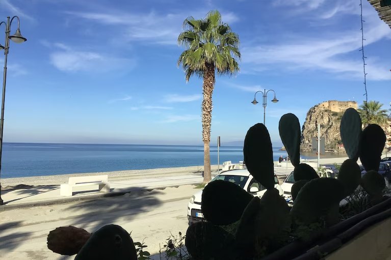 The seafront and Scilla castle